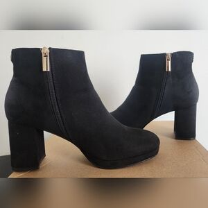 Bandolino Women's Colleen Ankle Boot